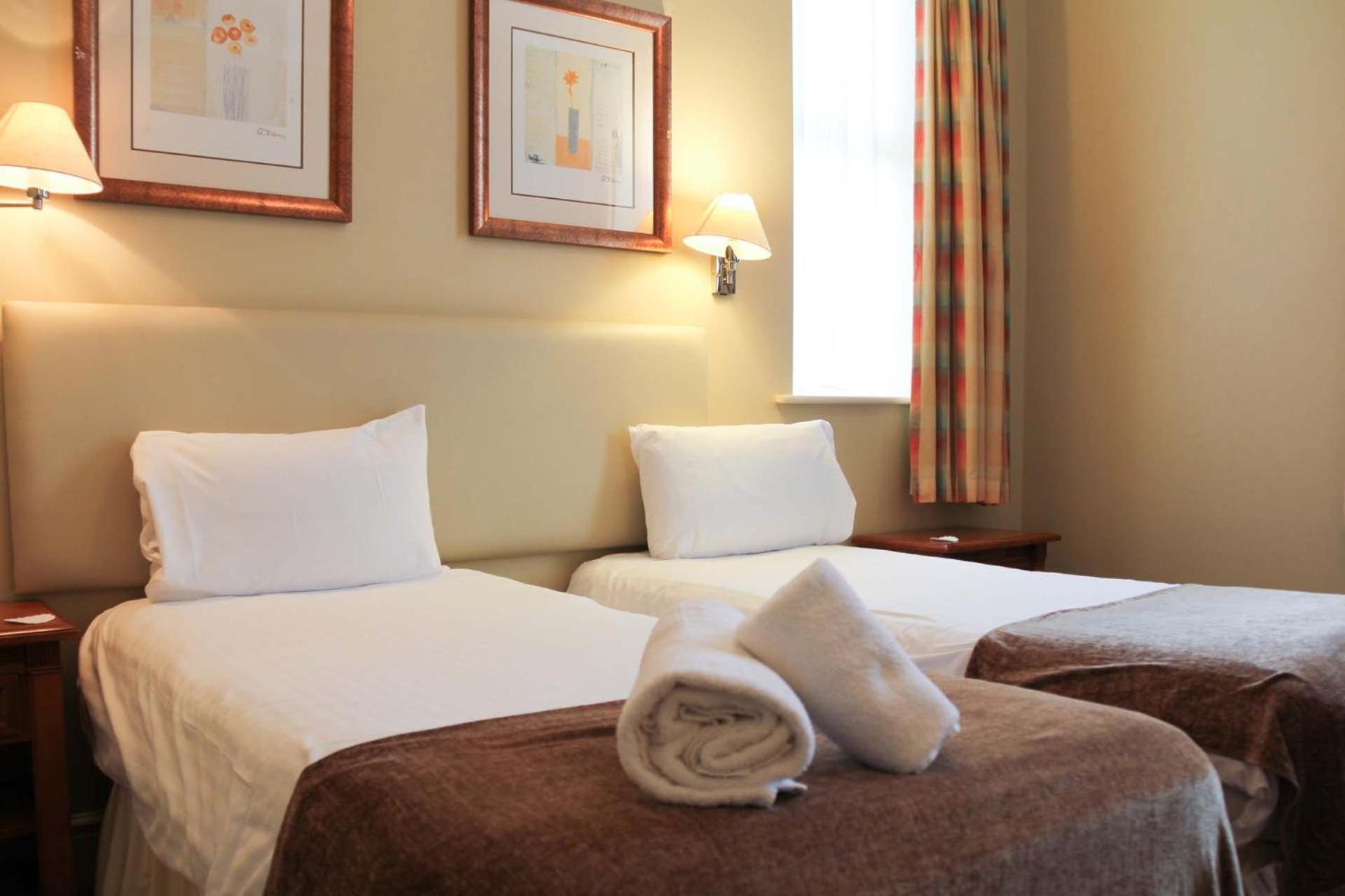 Oriel Hotel 세인트애서프 외부 사진